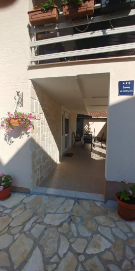 Apartmán Severní Dalmácie - Pirovac DA 8788 N1