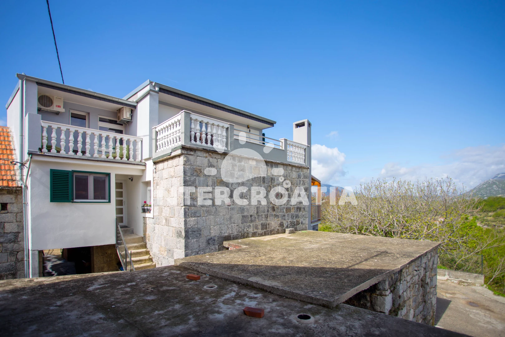 Apartmán Střední Dalmácie - Kostanje DA 8789 N1