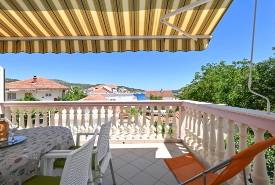 Apartmán Střední Dalmácie - Vinišće DA 8791 N1