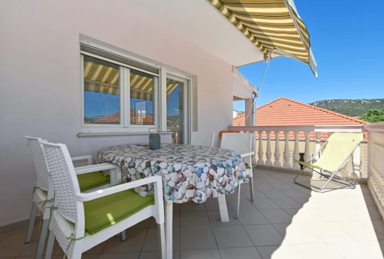 Apartmán Střední Dalmácie - Vinišće DA 8791 N2
