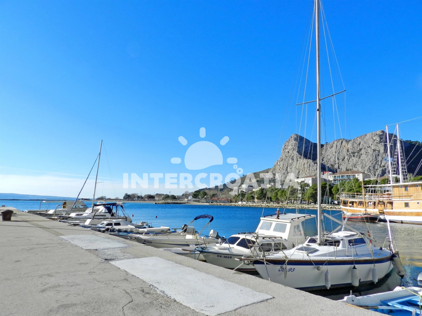 Apartmán Střední Dalmácie - Omiš DA 8792 N1