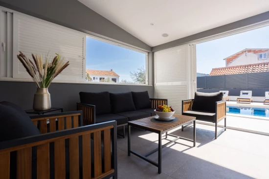 Vila Střední Dalmácie - Vinišće DA 8797 N1