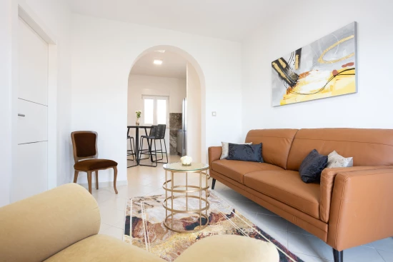 Vila Střední Dalmácie - Vinišće DA 8797 N1