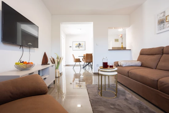 Vila Střední Dalmácie - Vinišće DA 8797 N1