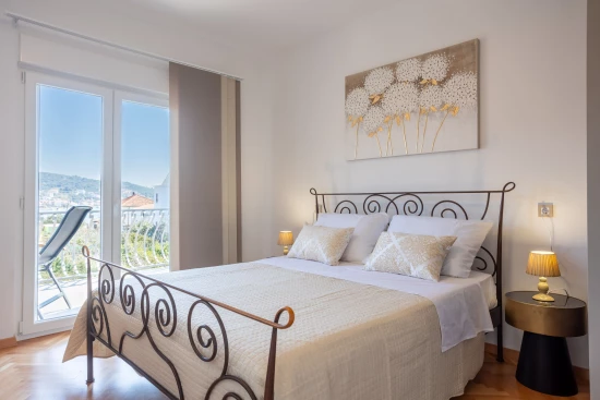 Vila Střední Dalmácie - Vinišće DA 8797 N1