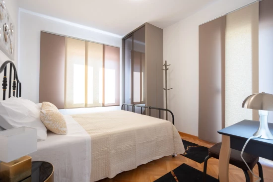 Vila Střední Dalmácie - Vinišće DA 8797 N1