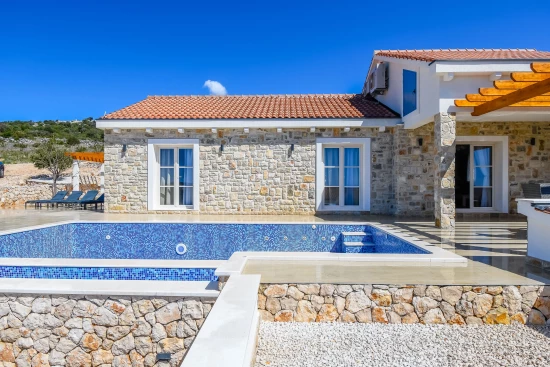 Vila Severní Dalmácie - Kalebova Luka (Ražanj) DA 8806 N1