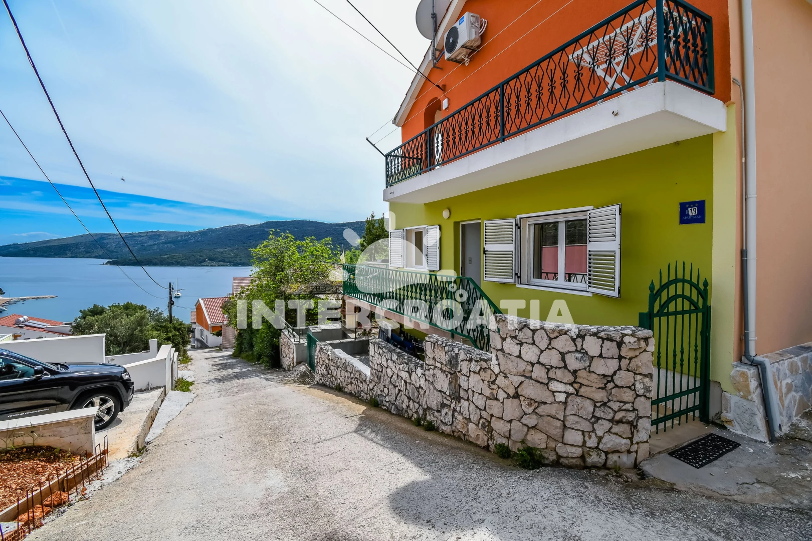 Apartmán Střední Dalmácie - Marina DA 8815 N1