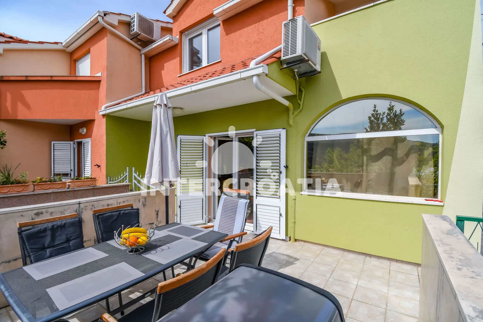 Apartmán Střední Dalmácie - Marina DA 8815 N1