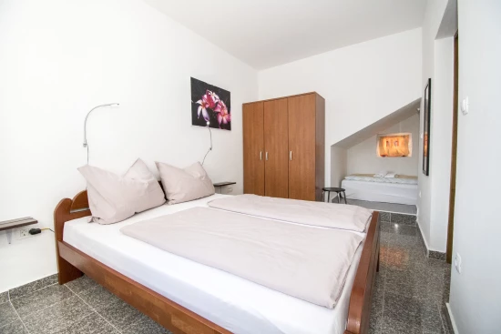 Apartmán Severní Dalmácie - Bilice (Šibenik) DA 8821 N1
