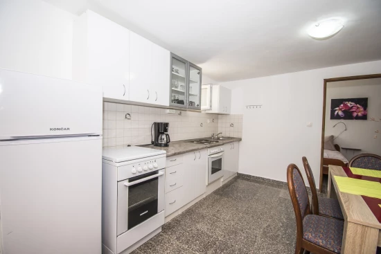 Apartmán Severní Dalmácie - Bilice (Šibenik) DA 8821 N1