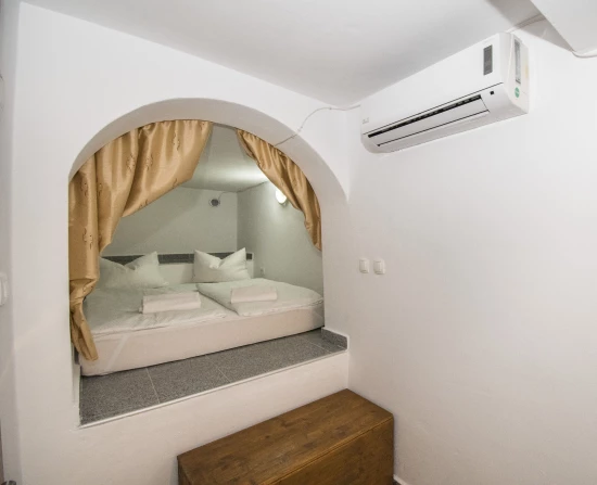 Apartmán Severní Dalmácie - Bilice (Šibenik) DA 8821 N1