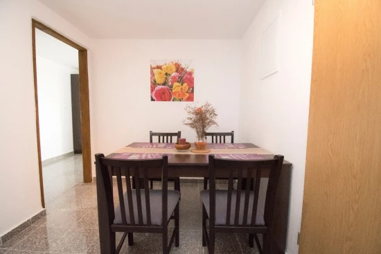 Apartmán Severní Dalmácie - Bilice (Šibenik) DA 8821 N2