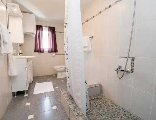 Apartmán Severní Dalmácie - Bilice (Šibenik) DA 8821 N3