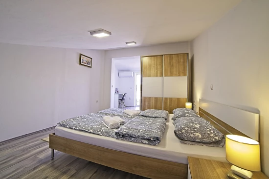 Domek Ostrov Rab - Rab OS 10513 N1