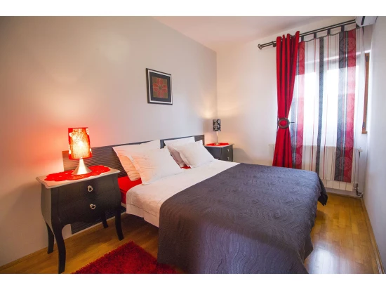 Apartmán Střední Dalmácie - Okrug Gornji DA 8842 N2