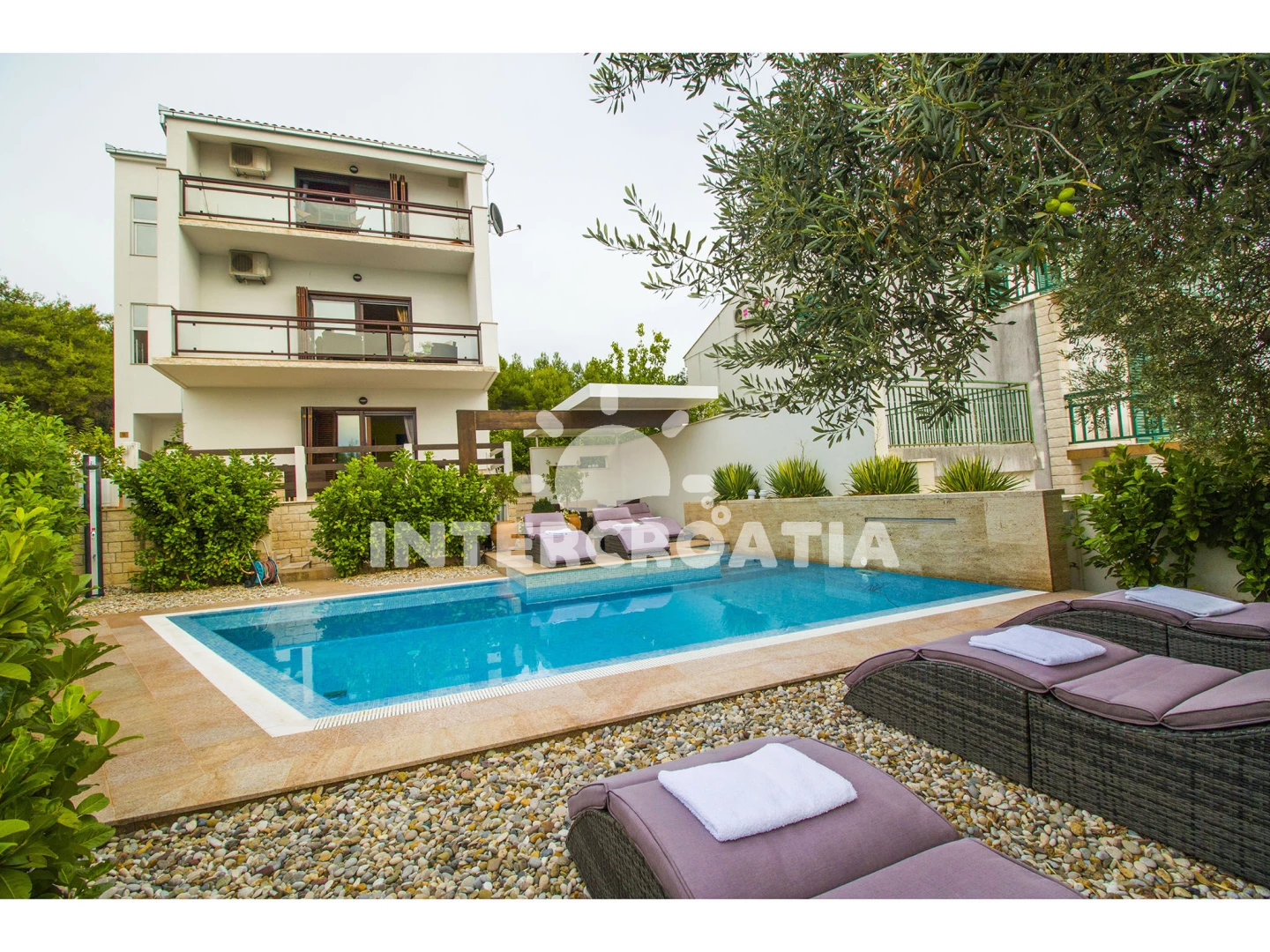 Apartmán Střední Dalmácie - Okrug Gornji DA 8842 N3