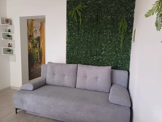 Apartmán Střední Dalmácie - Dugi Rat DA 8902 N2