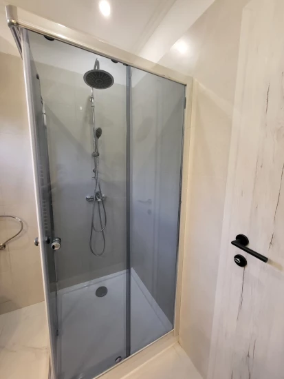 Apartmán Střední Dalmácie - Dugi Rat DA 8902 N2