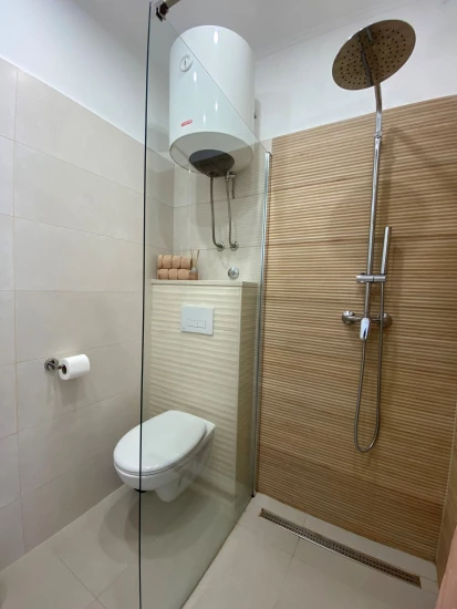 Apartmán Střední Dalmácie - Dugi Rat DA 8902 N3
