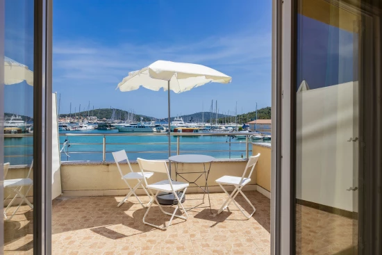 Apartmán Severní Dalmácie - Rogoznica DA 8903 N2