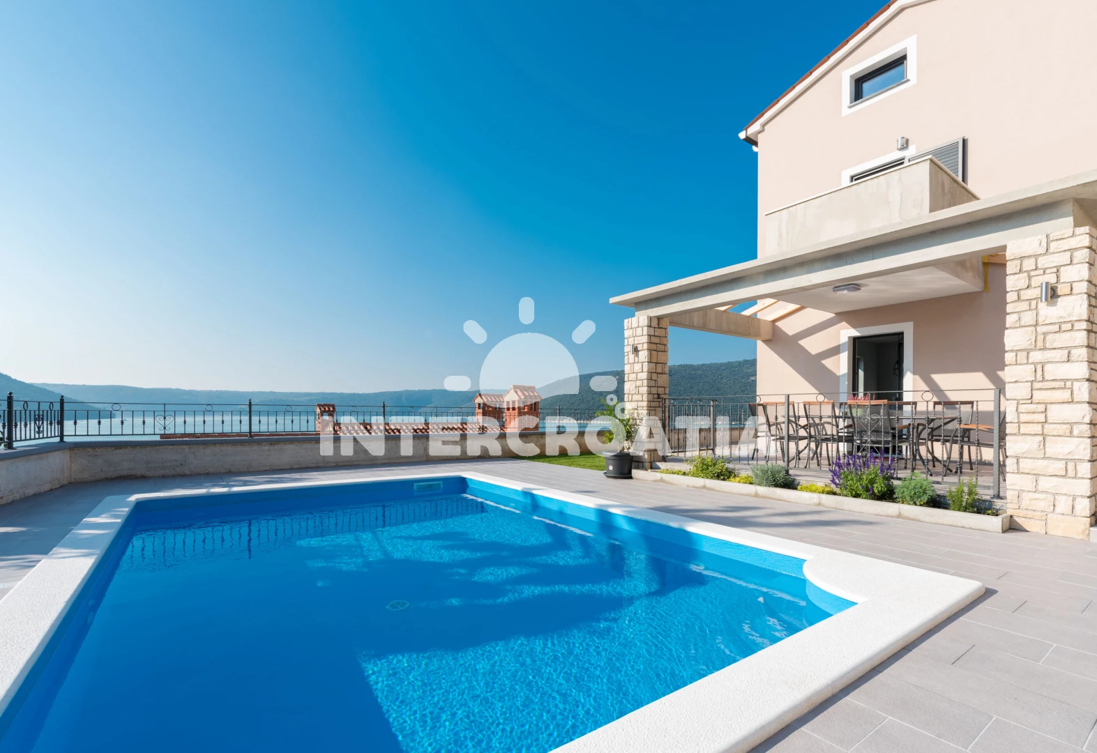 Vila Istrie - Trget IS 7245 N1