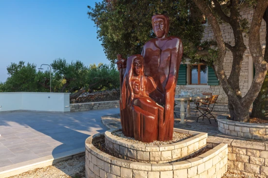 Vila Ostrov Brač - Pučišća OS 10538 N1