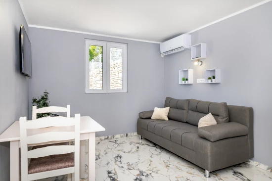 Vila Severní Dalmácie - Skradin DA 9863 N1