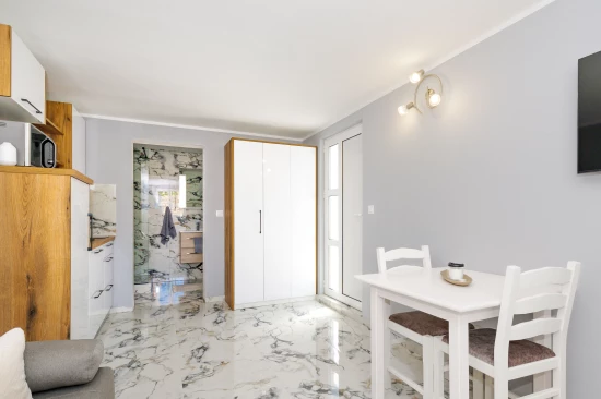 Vila Severní Dalmácie - Skradin DA 9863 N1