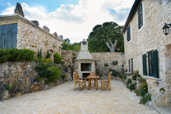 Domek Severní Dalmácie - Drniš (Šibenik) DA 9864 N1