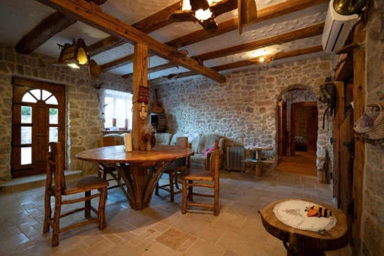 Domek Severní Dalmácie - Drniš (Šibenik) DA 9864 N1