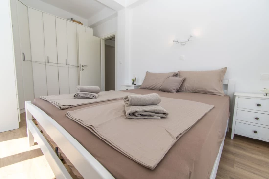 Apartmán Severní Dalmácie - Vodice DA 10838 N1