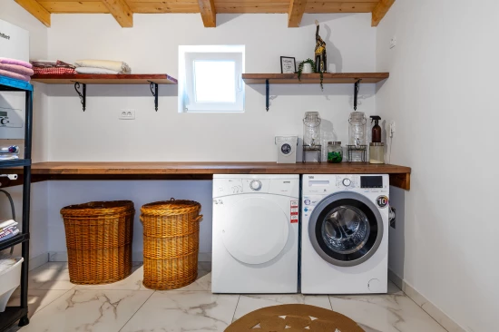 Vila Severní Dalmácie - Konjevrate DA 17002 N1