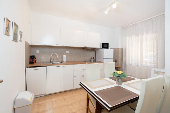 Apartmán Severní Dalmácie - Starigrad Paklenica DA 17023 N1