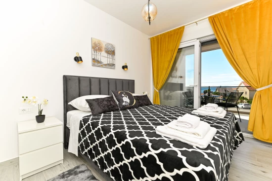 Apartmán Střední Dalmácie - Okrug Gornji DA 17025 N1