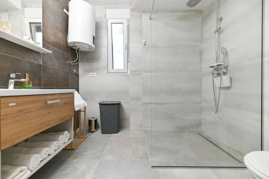 Apartmán Střední Dalmácie - Okrug Gornji DA 17025 N1