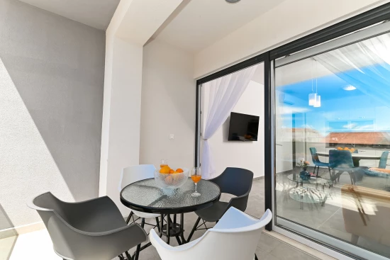 Apartmán Střední Dalmácie - Okrug Gornji DA 17025 N2