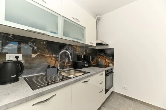 Apartmán Střední Dalmácie - Okrug Gornji DA 17025 N2