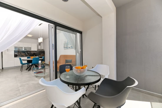 Apartmán Střední Dalmácie - Okrug Gornji DA 17025 N2