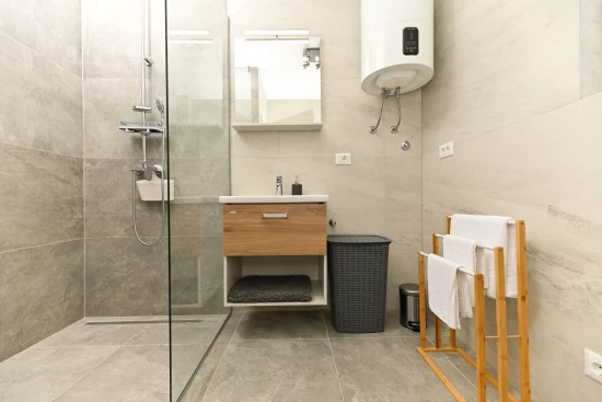 Apartmán Střední Dalmácie - Okrug Gornji DA 17025 N2