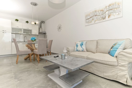 Apartmán Střední Dalmácie - Okrug Gornji DA 17025 N4