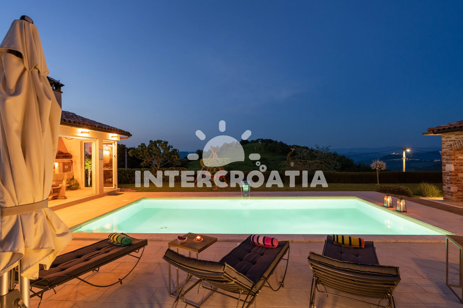 Vila Istrie - Vižinada IS 7988 N1