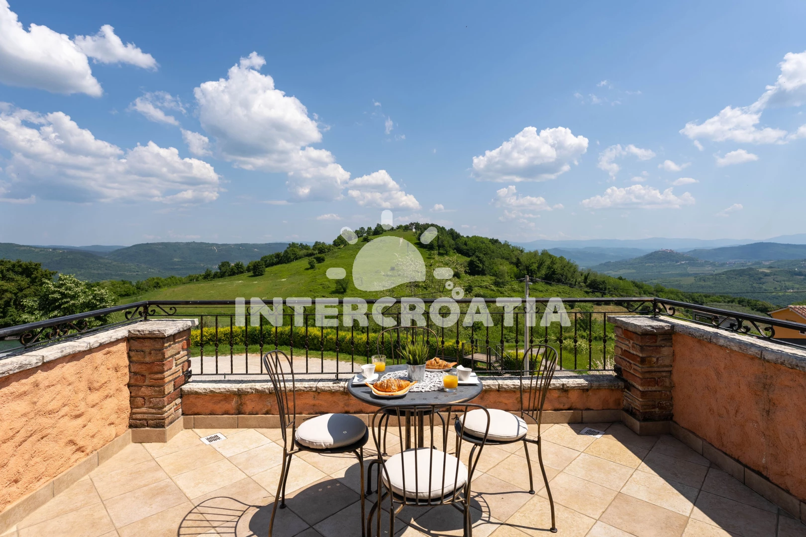 Vila Istrie - Vižinada IS 7988 N1