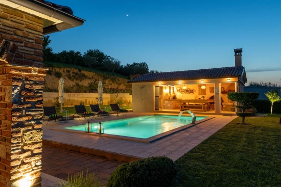 Vila Istrie - Vižinada IS 7988 N1