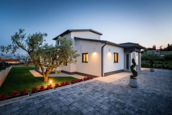 Vila Istrie - Kaštelir IS 7991 N1