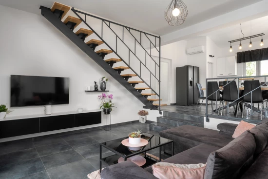 Vila Istrie - Kaštelir IS 7991 N1