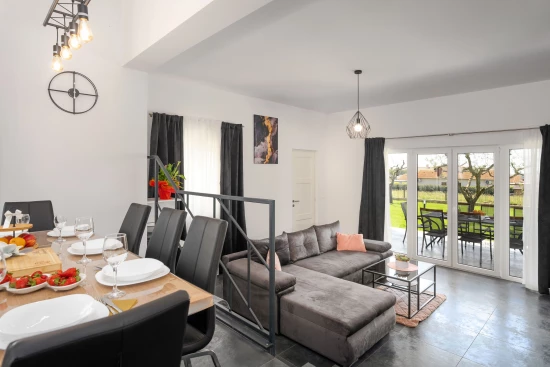 Vila Istrie - Kaštelir IS 7991 N1