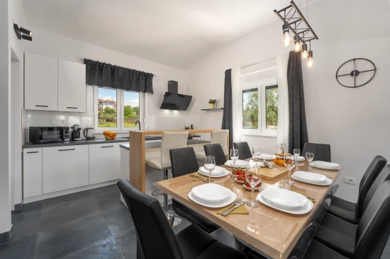 Vila Istrie - Kaštelir IS 7991 N1