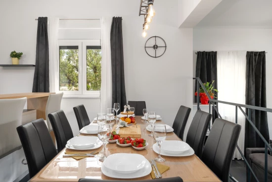 Vila Istrie - Kaštelir IS 7991 N1