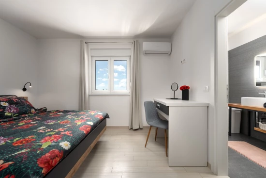 Vila Istrie - Kaštelir IS 7991 N1